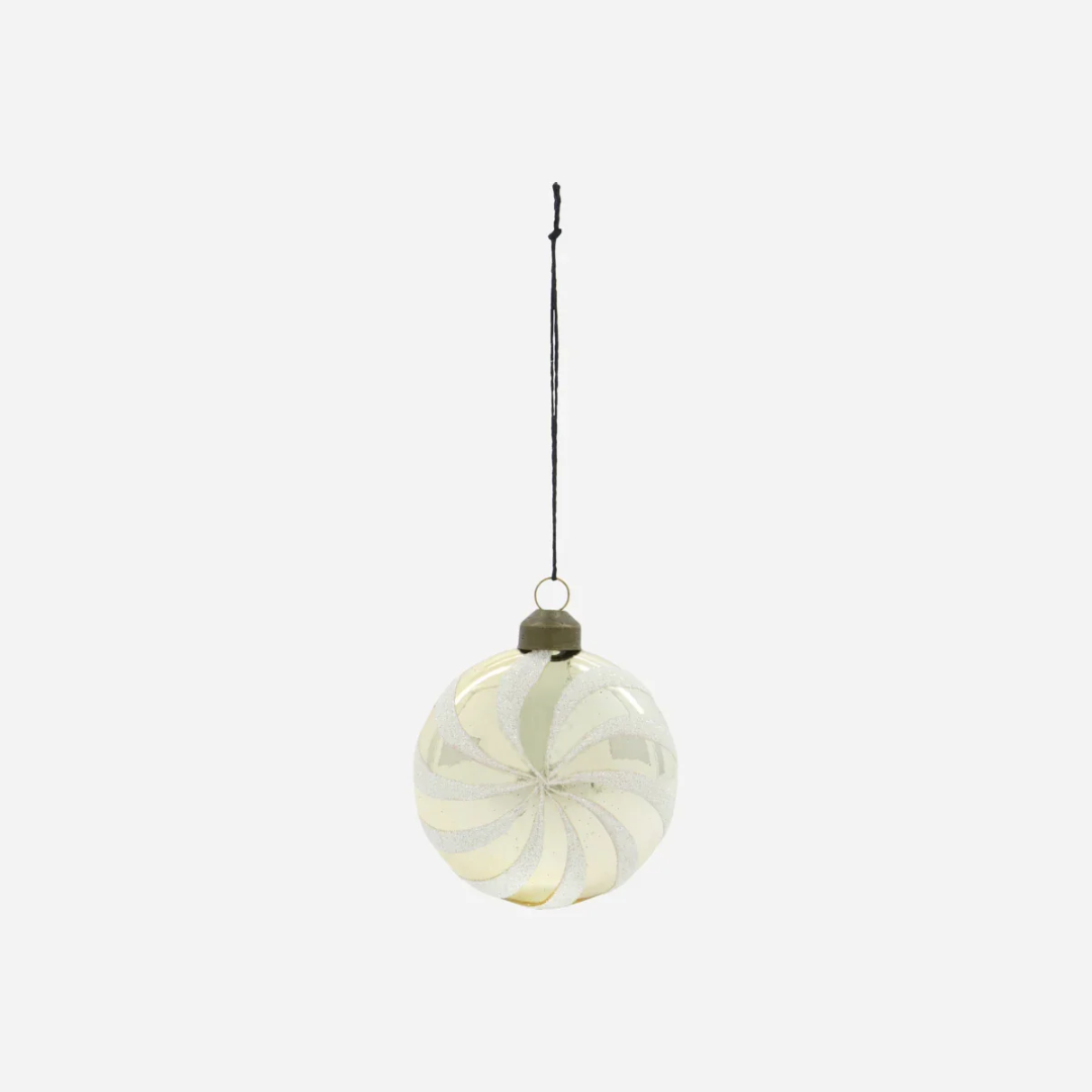 Delic Ornament